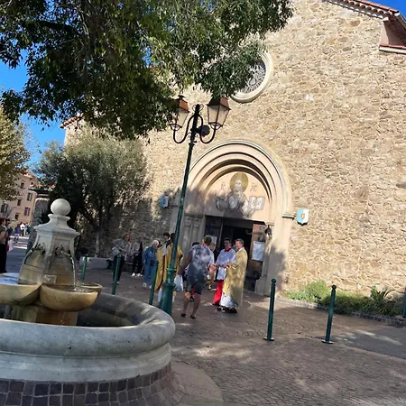 T2 A 80m De La Mer Sainte-Maxime