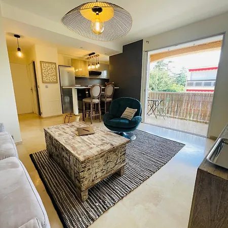 T2 A 80m De La Mer Apartment Sainte-Maxime